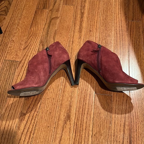 Franco Sarto Suede Peep-Toe Heels - Picture 3 of 6